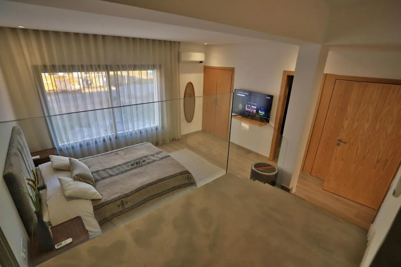Magnifique villa avec piscine Ville Nouvelle 0*,